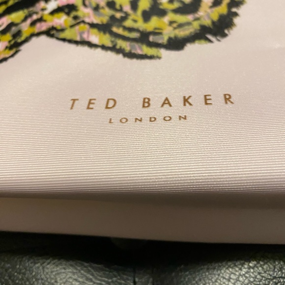 Ted Baker London Cosmetics Bag - Picture 2 of 14